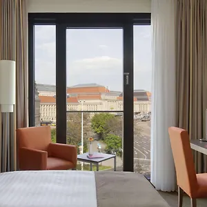 **** Hotel Intercityhotel Alemania